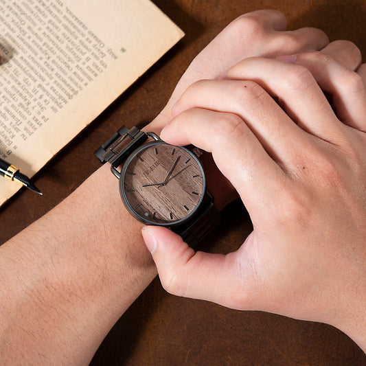 Why TRÆUR Chooses Wooden Watches Over Metal or Plastic