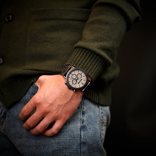 The Psychology of Wearing a Wooden Watch: What It Says About You