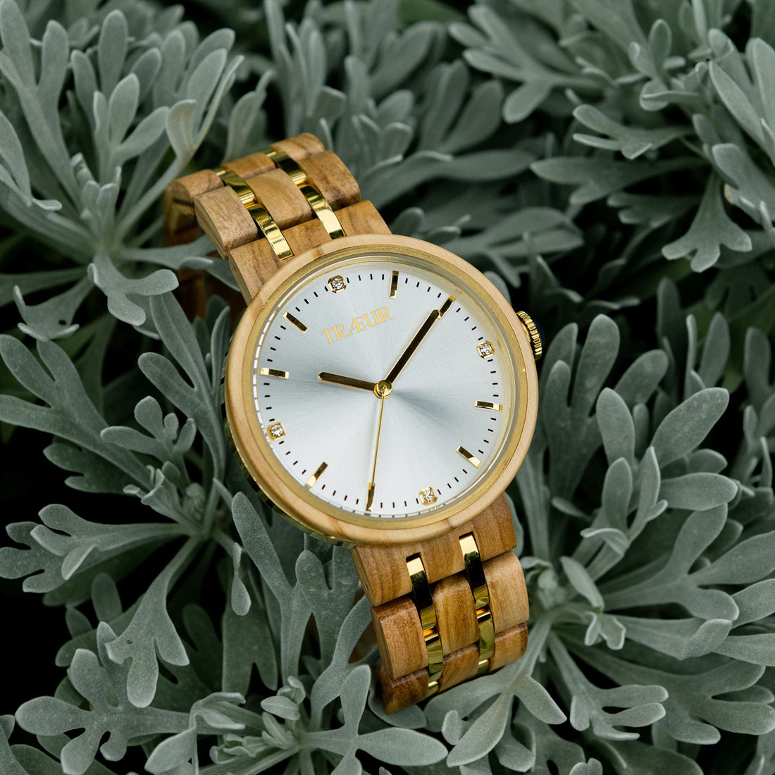 Why Sustainable Accessories Are the Future of Fashion